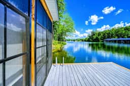 2 Wolftrap (Ober The Lake)