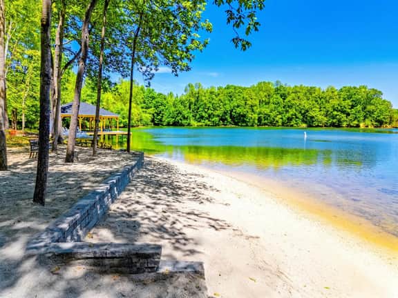 305 Compass Cove (House of Memories)