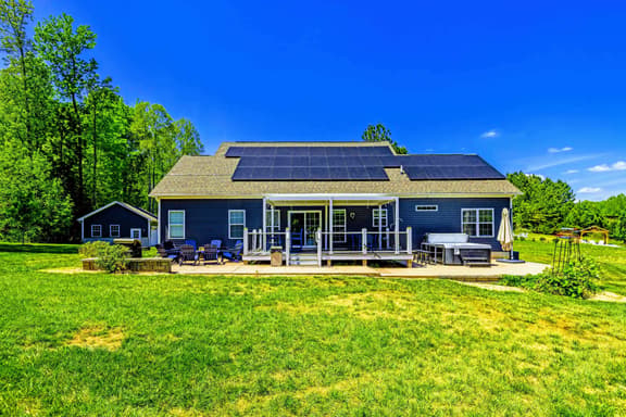 959 Lake Forest (Blue Lake Haven)