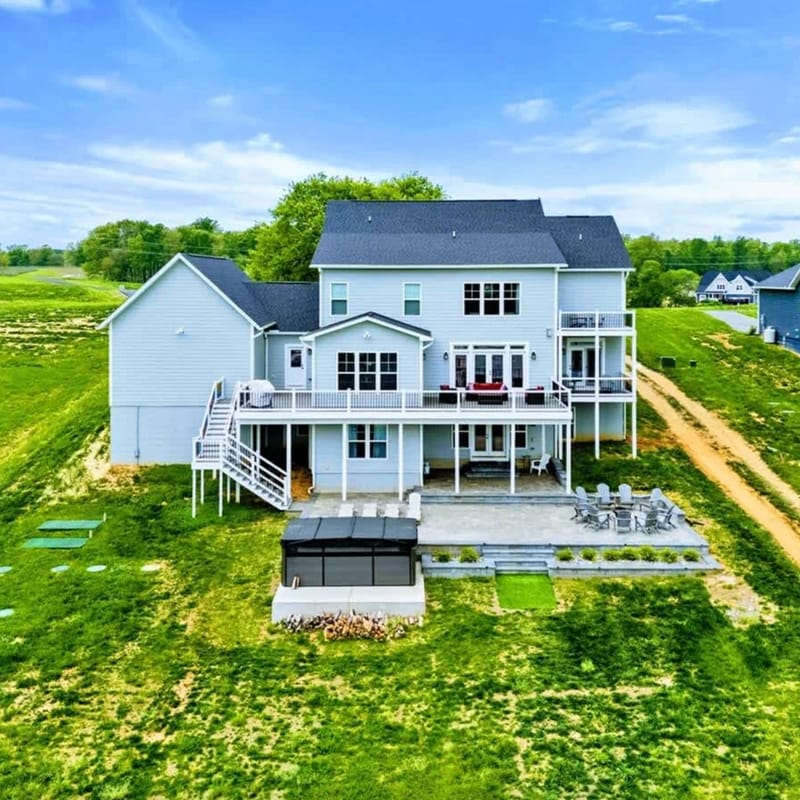 370 Rock Island (Rock Island Luxury)